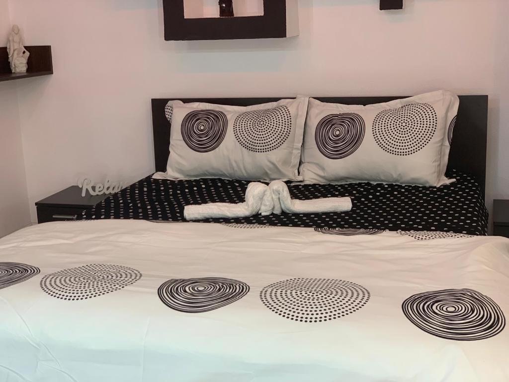 Apartament B Orizont Бакэу Экстерьер фото