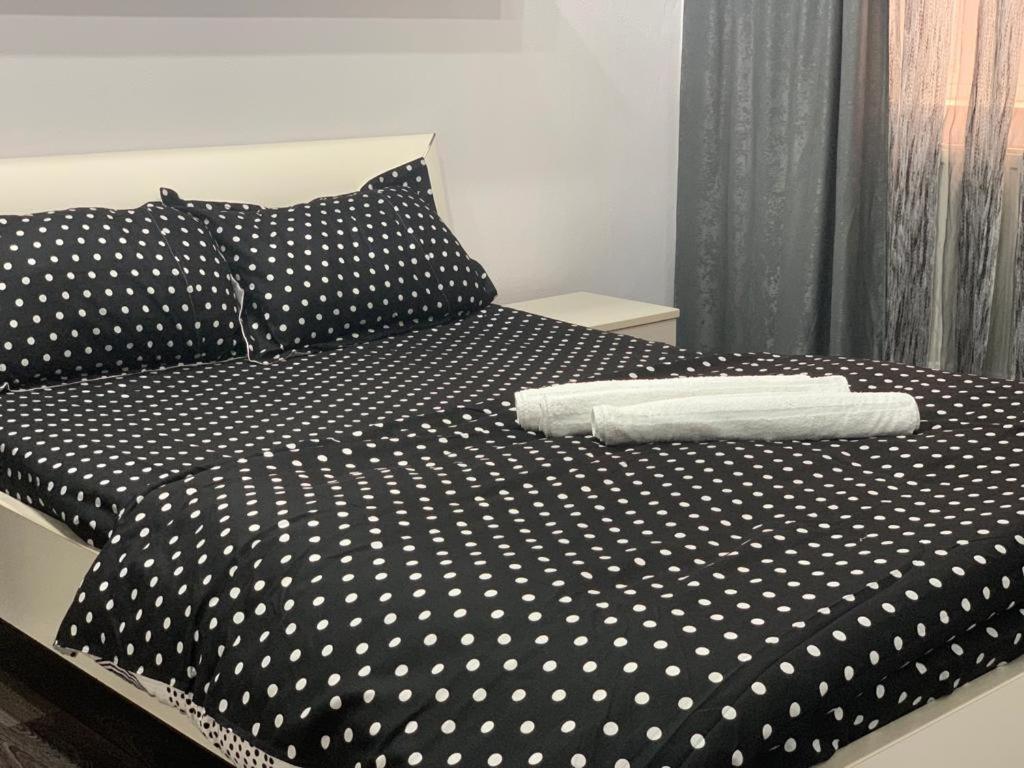 Apartament B Orizont Бакэу Экстерьер фото