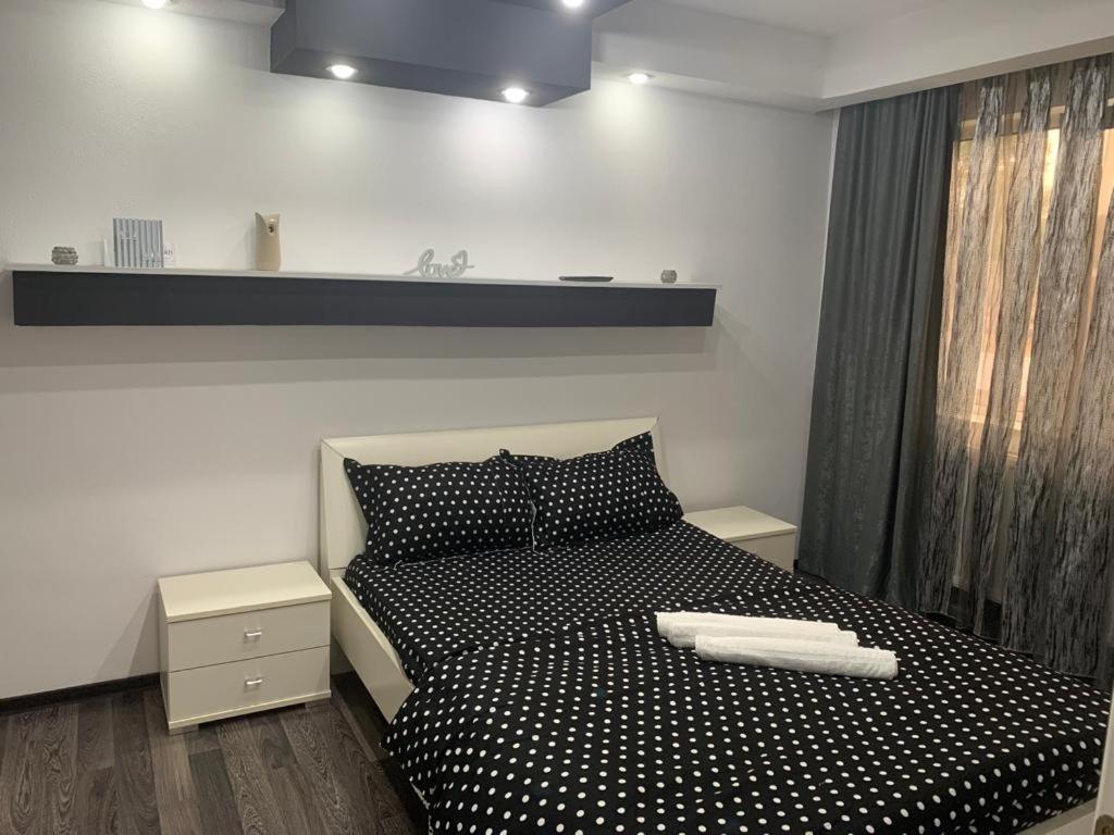 Apartament B Orizont Бакэу Экстерьер фото